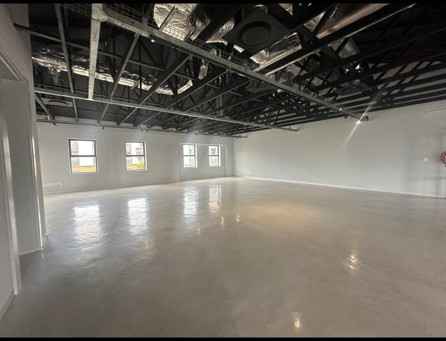 290M² OFFICE TO LET IN CENTURY CITY